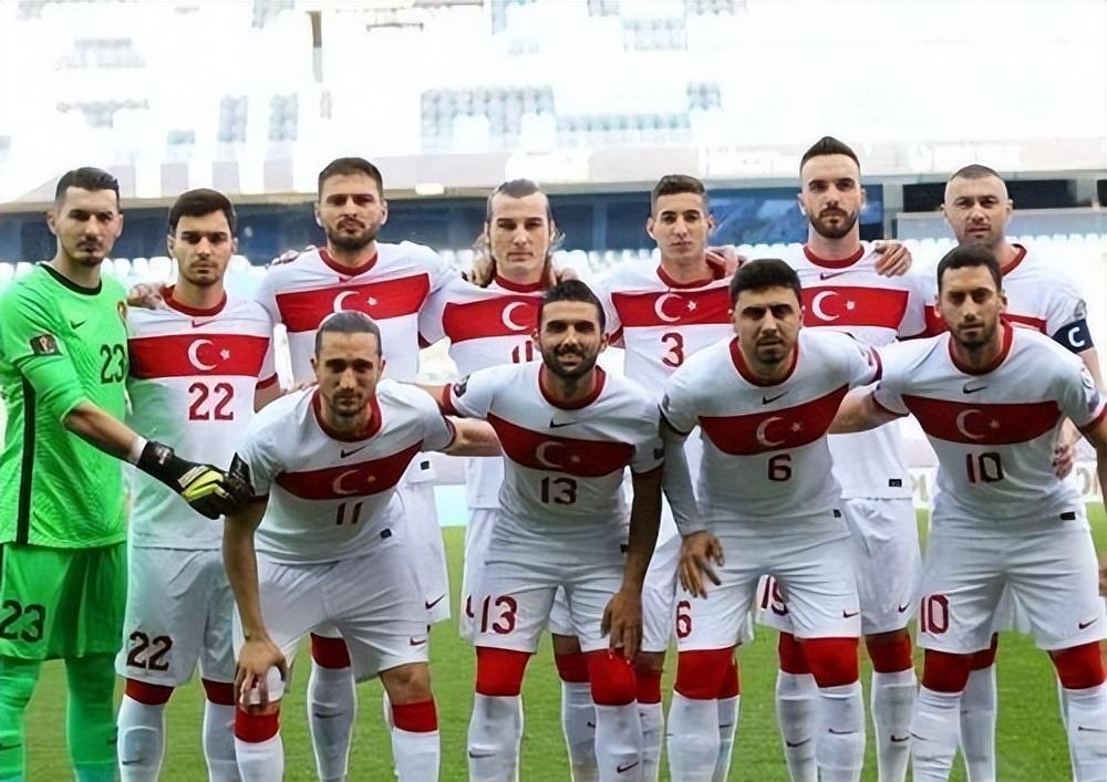 米兰体育官网登录网址-斯洛文尼亚对决冰岛：胜者笑到最后的简单介绍