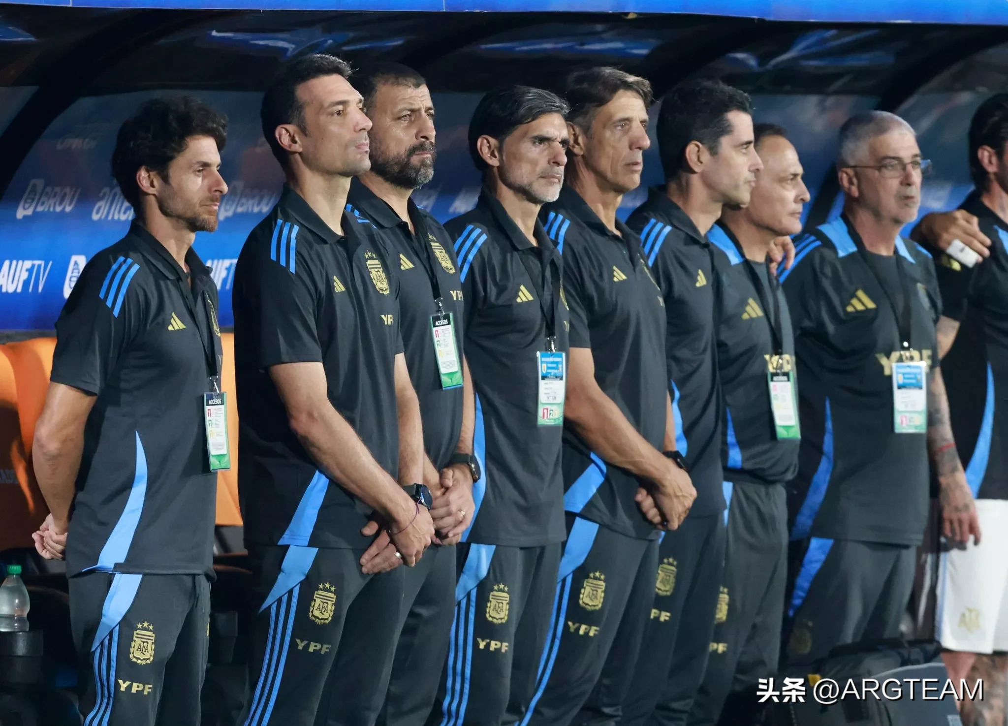 阿根廷与巴西的名将在赛场上交锋