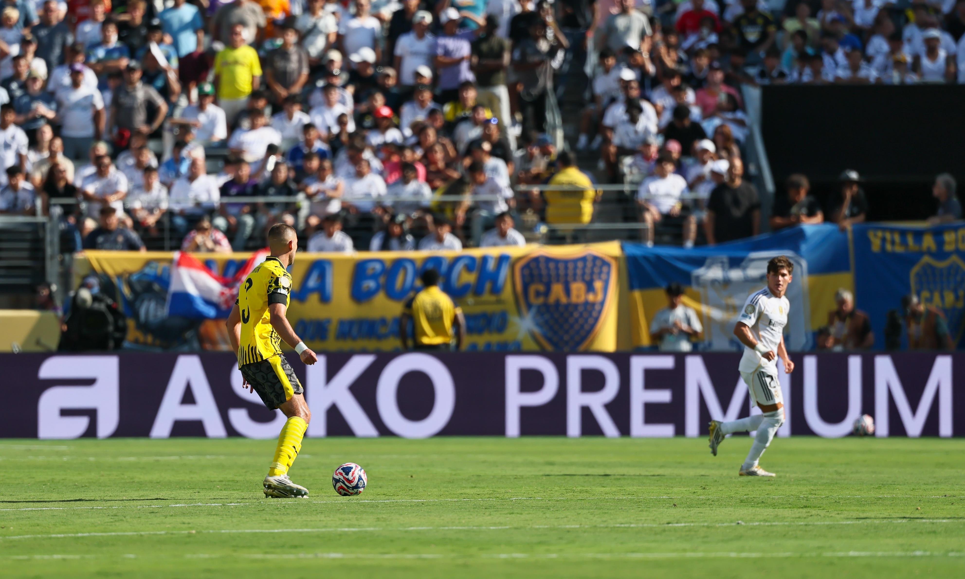 米兰体育官网-皇马客场告捷，小组取得突破