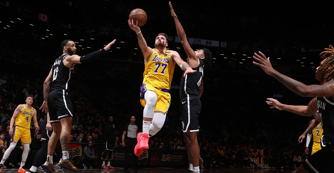 篮网逆转公牛，遭遇两连败