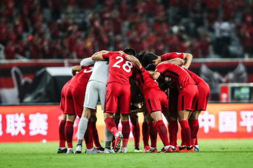 米兰体育官方-关于葡萄牙巨人大胜对手，稳坐积分榜榜首位置的信息