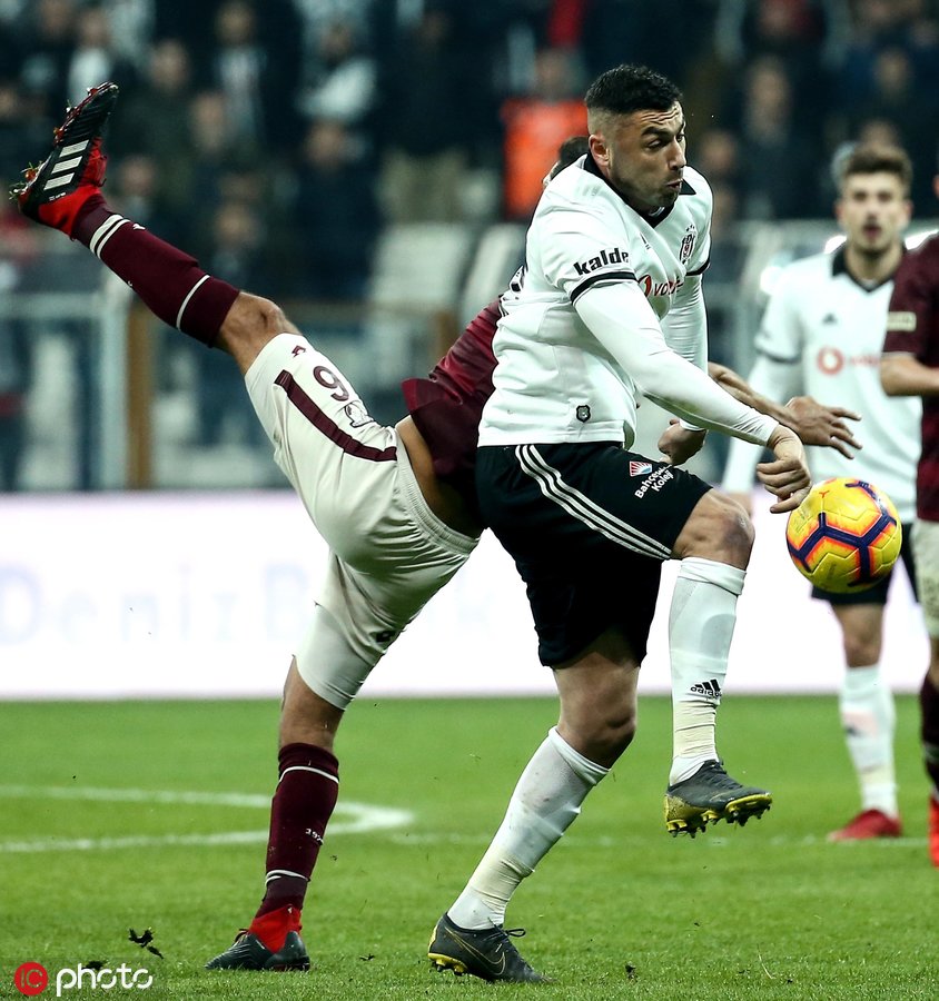 米兰体育app下载-关于安德莱赫特队长伤愈归队，助球队连胜场的信息